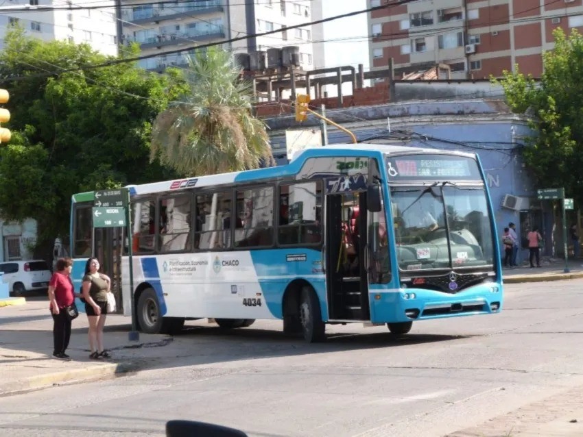 Docentes que viajen de una localidad a otra contarán con boleto gratuito