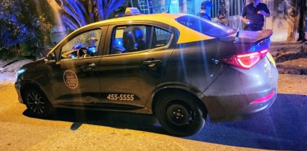  Asesinaron a balazos a dos taxistas en menos de 24 horas y se paralizó el servicio en Rosario