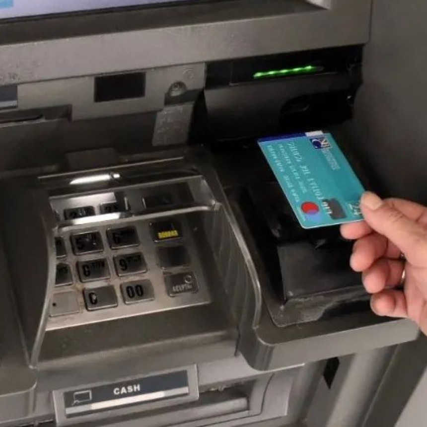 SUELDOS DE ABRIL: PASIVOS COBRAN EL 29 Y ACTIVOS EL 30