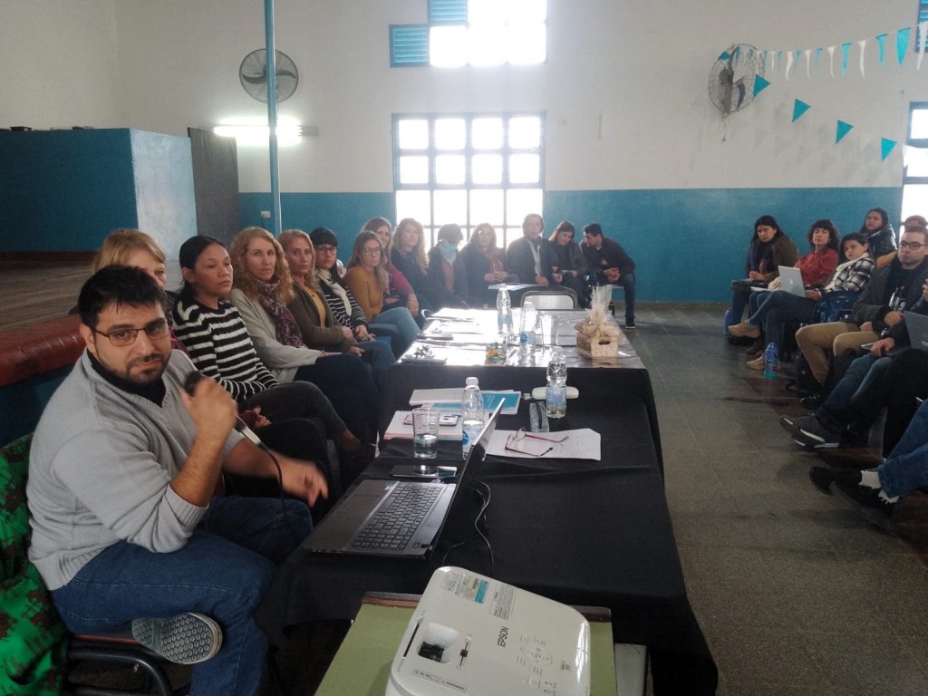 Educación concretó las primeras jornadas de capacitación en títulos digitales