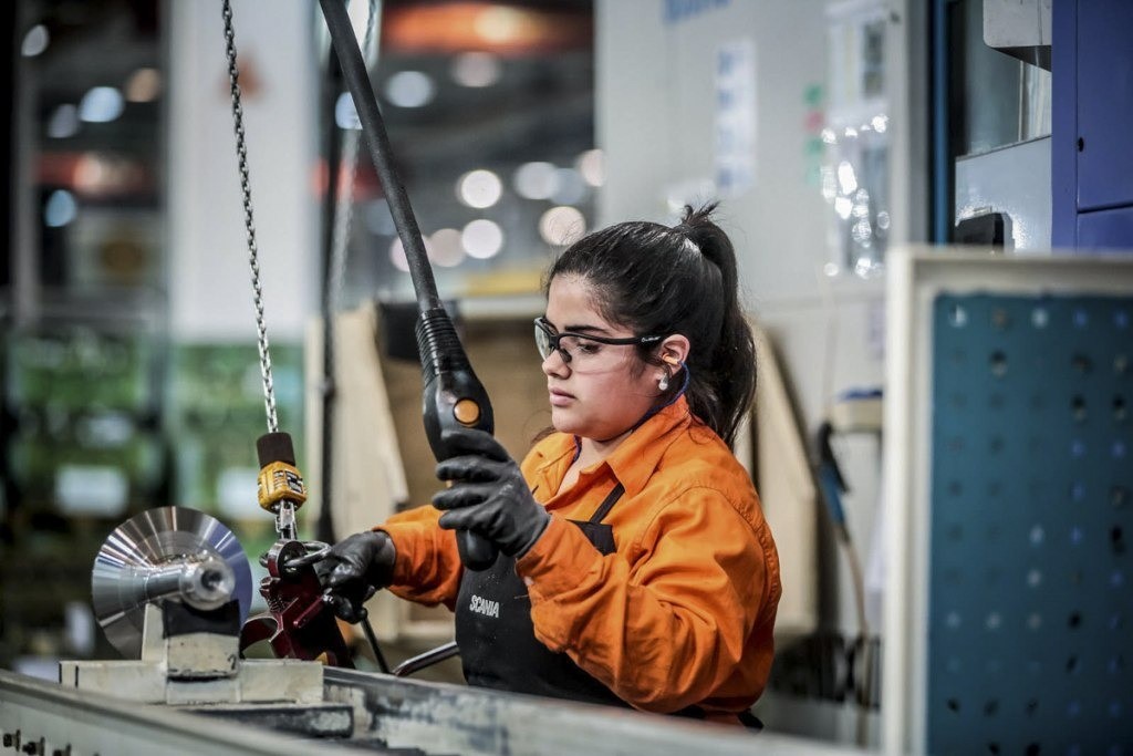 Estiman que la actividad económica cayó un 4,4% interanual en mayo y aseguran que está “consolidando un piso”