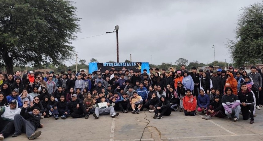 M&Aacute;S DE 500 ESTUDIANTES DEL IMPENETRABLE PARTICIPARON DE LOS JUEGOS INTERCOLEGIALES DE ATLETISMO