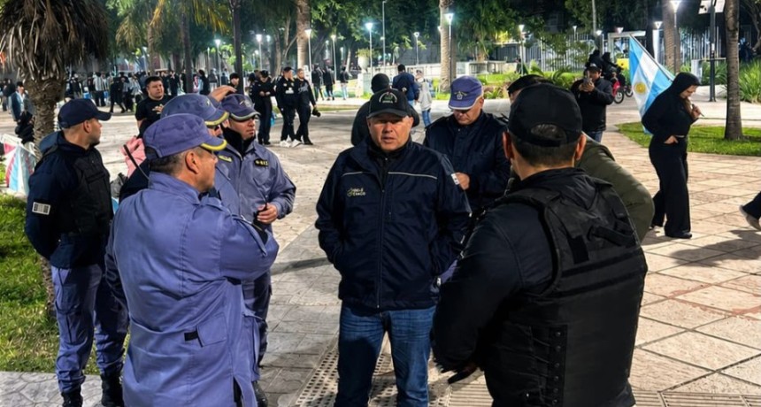 M&Aacute;S DE 45.000 PERSONAS CELEBRARON EN RESISTENCIA BAJO UN AMPLIO OPERATIVO DE SEGURIDAD