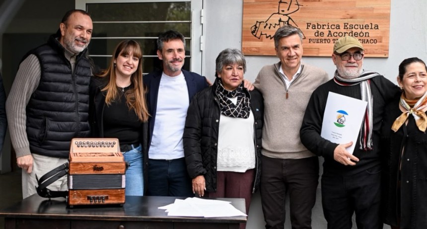 CHACO CONSOLIDA UN PROYECTO CULTURAL &Uacute;NICO CON LA PRIMERA F&Aacute;BRICA-ESCUELA DE ACORDEONES