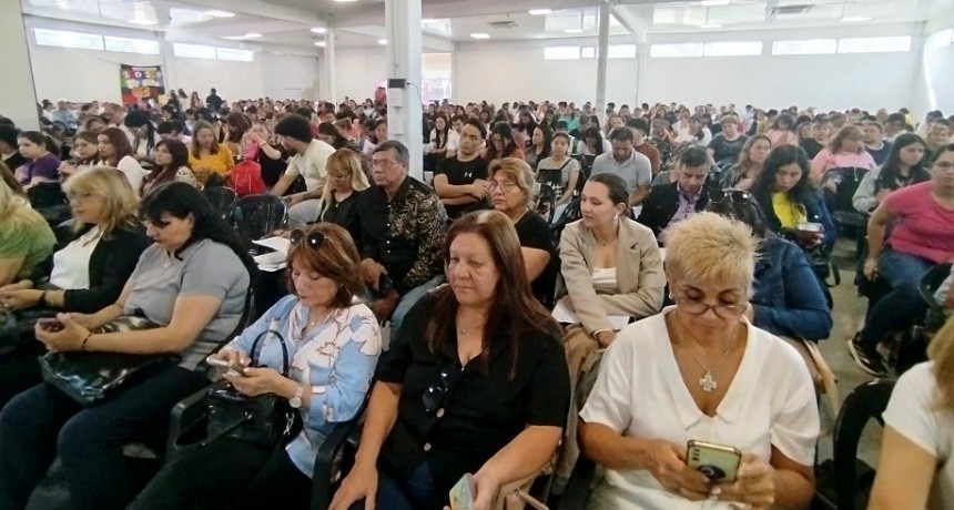 ADJUDICARON 316 CARGOS PARA BIBLIOTECARIOS: EDUCACIÓN AVANZA EN LA REGULARIZACIÓN DE CONCURSOS Y TITULARIZACIÓN DOCENTE