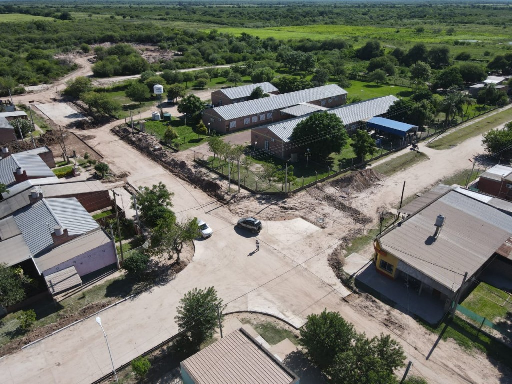 Pampa del Indio: provincia termina la pavimentación de ocho cuadras